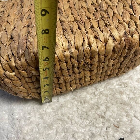 Straw Studio Tan Woven straw large Tote Bag with synthetic brown straps. - Picture 11 of 16